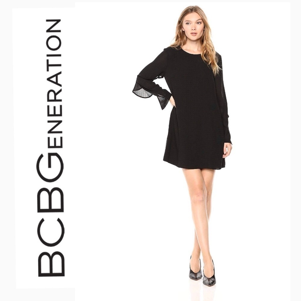 NWT BCBGeneration Ruffle Back Shift Dress Small Black